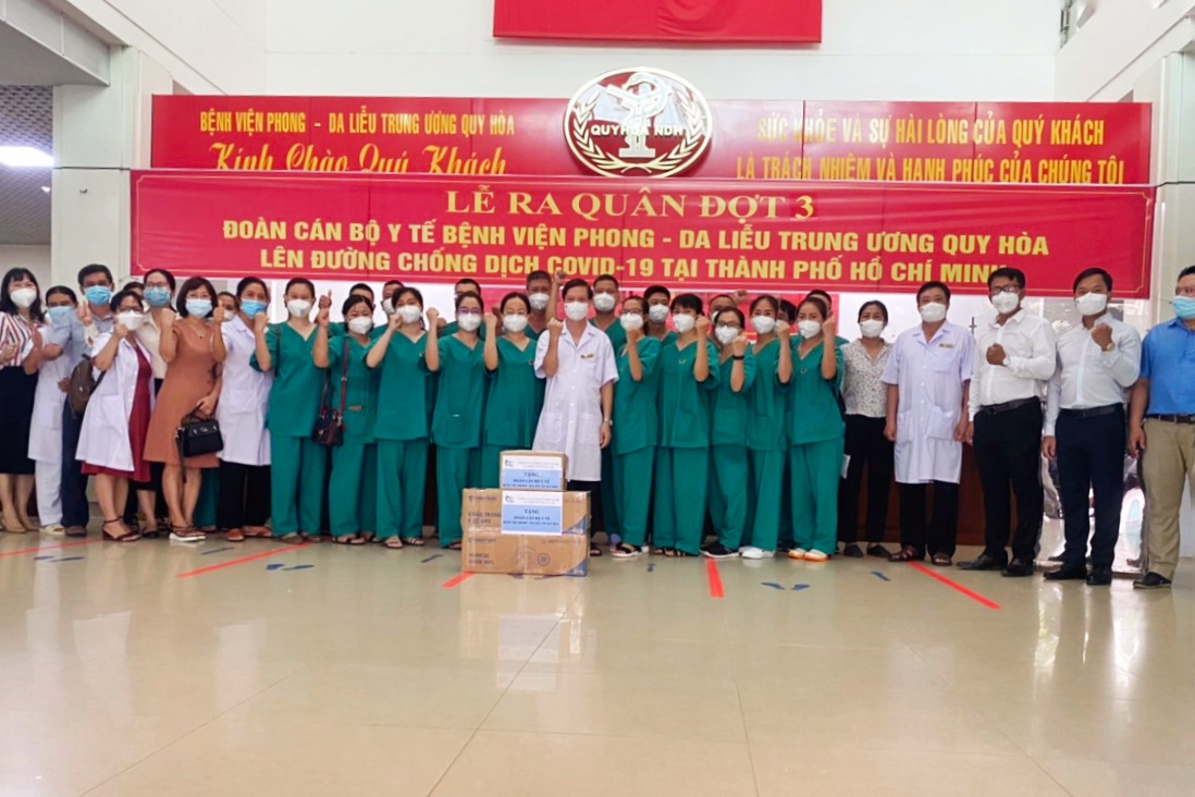 Cùng SBS chung tay chống dịch covid 19 tại TP.HCM cùng đoàn Y Bác sỹ bệnh viện Quy Hoà