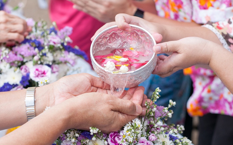 SONGKRAN WATER FESTIVAL IN THAILAND AND UNHEARD FACTS