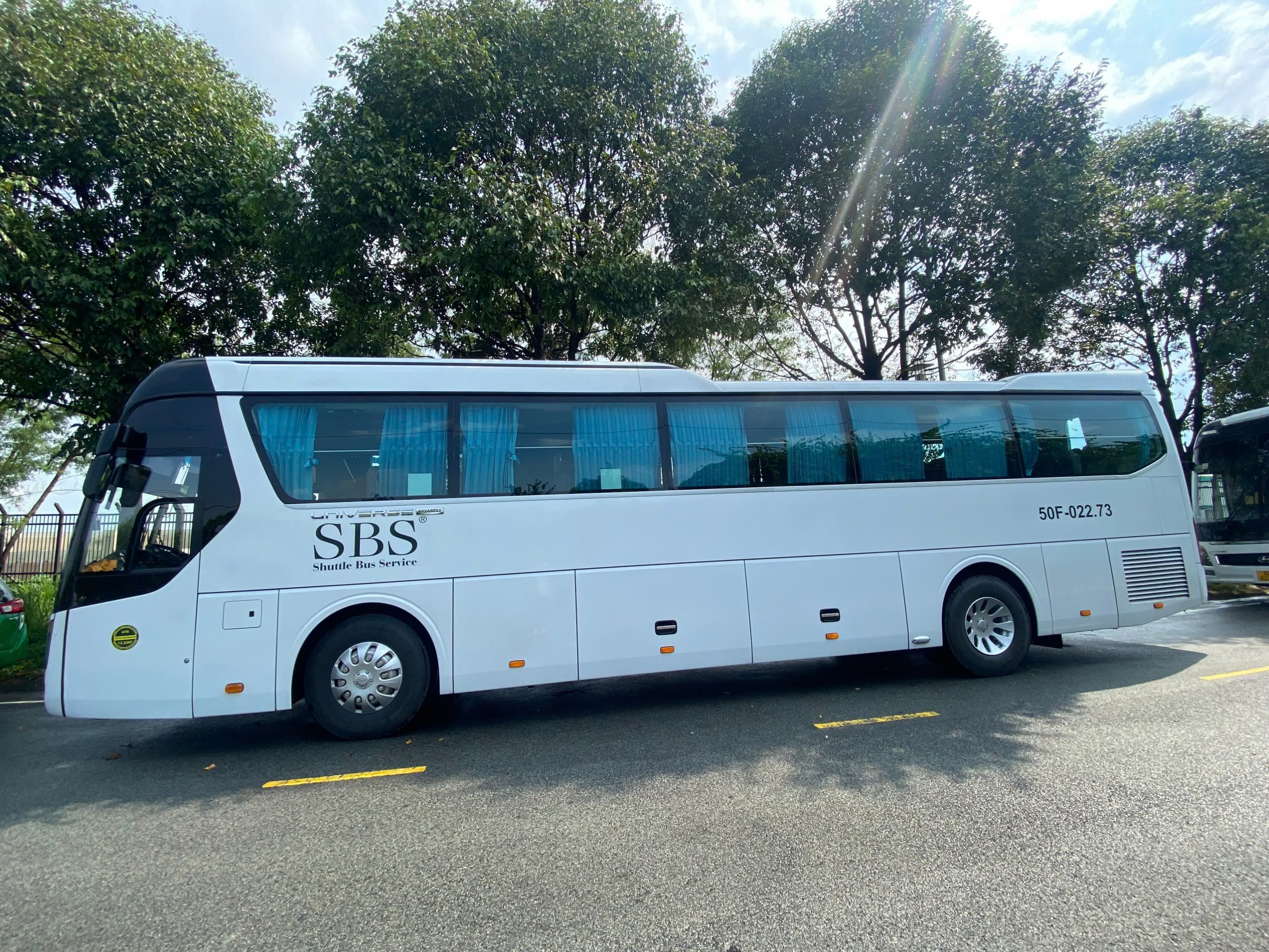 Giá thuê xe 45 chỗ có lái xe - SBS Transport