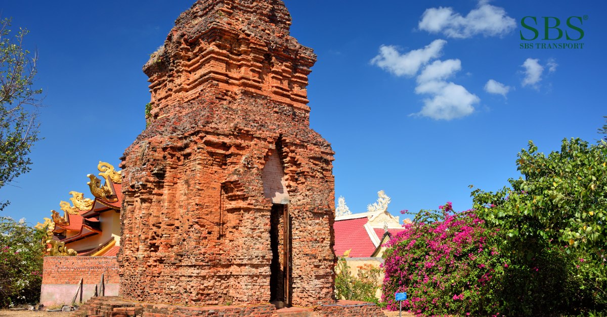 Du lịch Phan Thiết - Mũi Né - Thap Cham Poshanu - SBS Transport