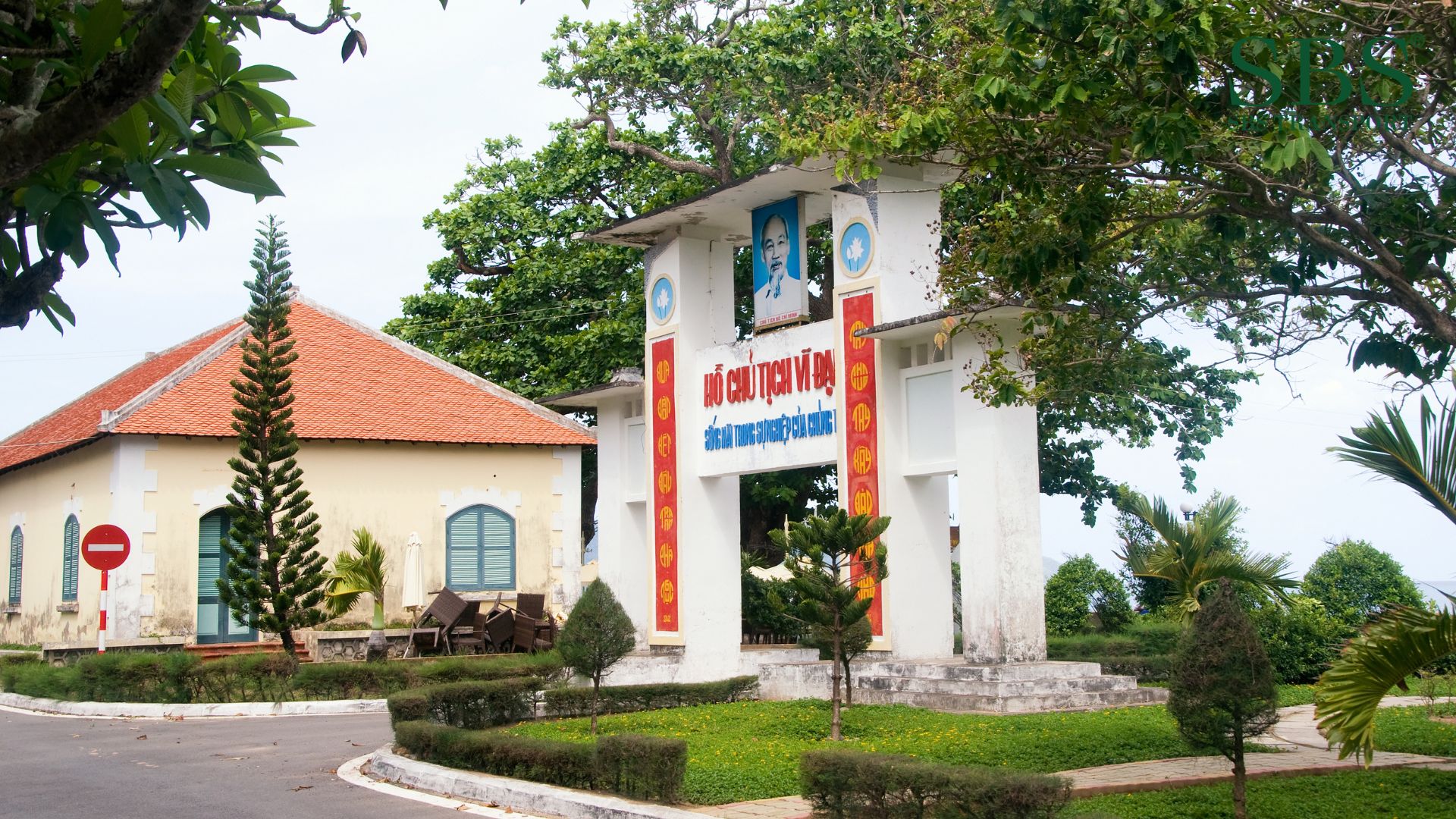 Địa điểm du lịch biển mùa hè - Côn Đảo - SBS Transport